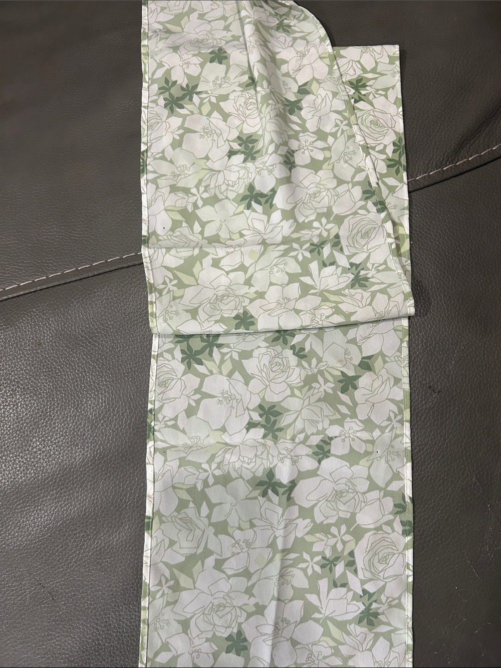 Floral Scarf in Sage Green and White 52x8 - Picture 3 of 4